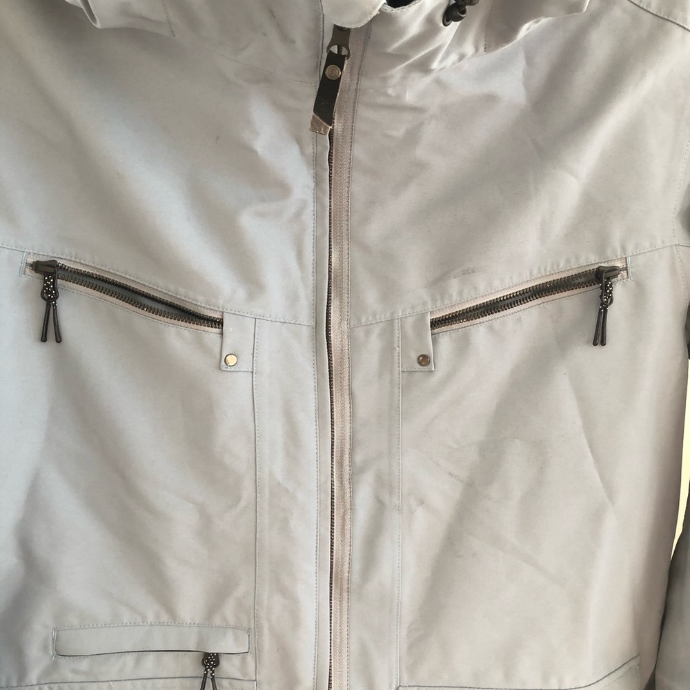Snow jacket!! - Picture 2 of 5